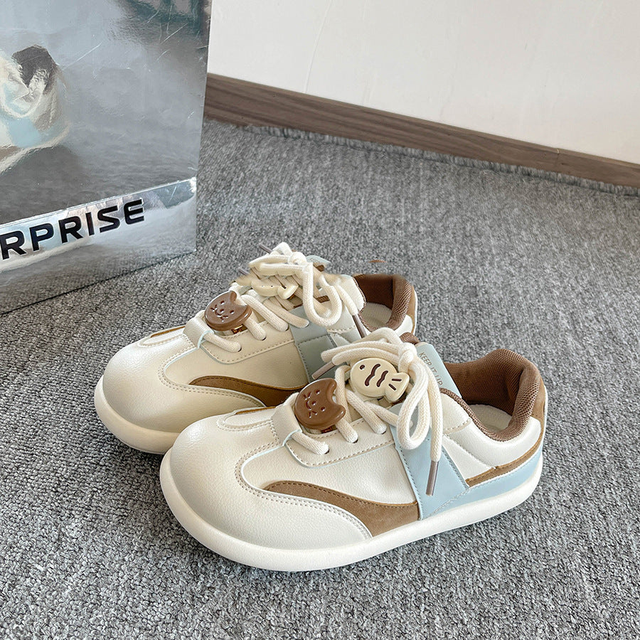 Damen Niedrigprofil Sneakers mit verspielten Motiv-Applikationen R&B