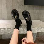 Damen Chunky Loafers aus hochwertigem Lackleder mit eleganter Schnallen-Applikation