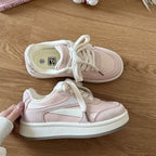 Damen Komfortable Sneakers mit atmungsaktiver Mesh-Decksohle und modischen Akzenten