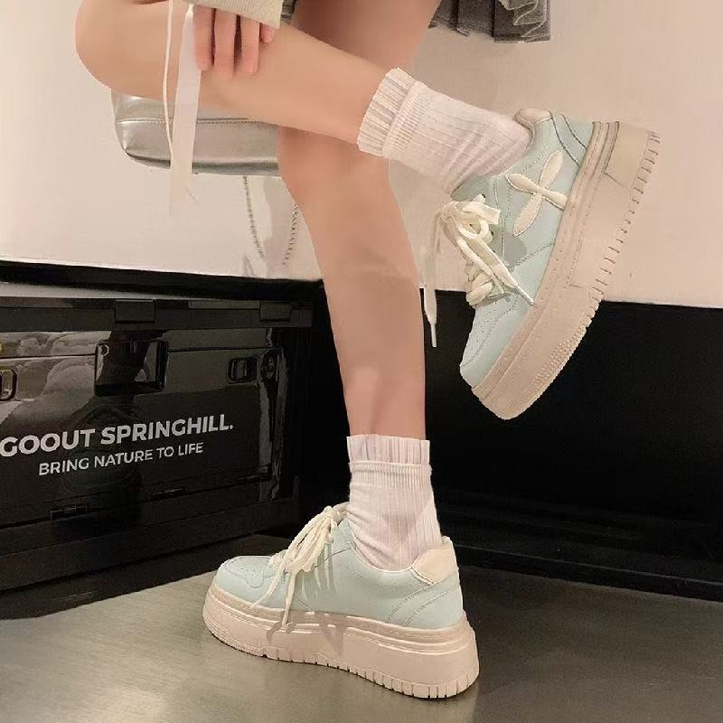 Damen Chunky Sneakers mit gepolsterter Sohle und modischem Design R&B