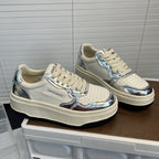 Damen Sneaker mit glänzendem Obermaterial und dämpfender Sohle R&B