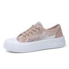 Damen Sneaker mit zartem Spitzeneinsatz und bequemer Sohle R&B