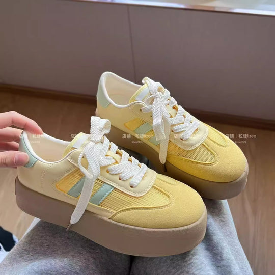 Damen Plateau-Sneaker mit atmungsaktiver Konstruktion und modischen Akzenten R&B