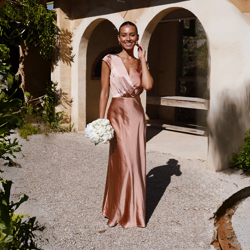 Damen Elegantes Langkleid mit V-Ausschnitt und fließendem Schnitt R&B