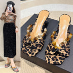 Damen Elegante Slingback Sandaletten mit tierischem Muster und Schmuckdetails R&B