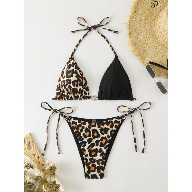Damen Triangel-Bikini mit raffinierten BindR&Bändern und modischem Leopardenmuster R&B