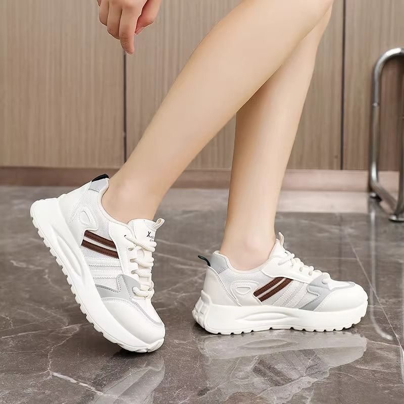 Damen Sportliche Sneaker mit atmungsaktiver Mesh-Oberfläche und dämpfender Sohle