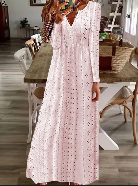 Damen Maxikleid mit filigranem Lochmuster und V-Ausschnitt R&B