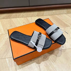 Damen elegante Riemensandalen mit modischem Metallic-Detail R&B