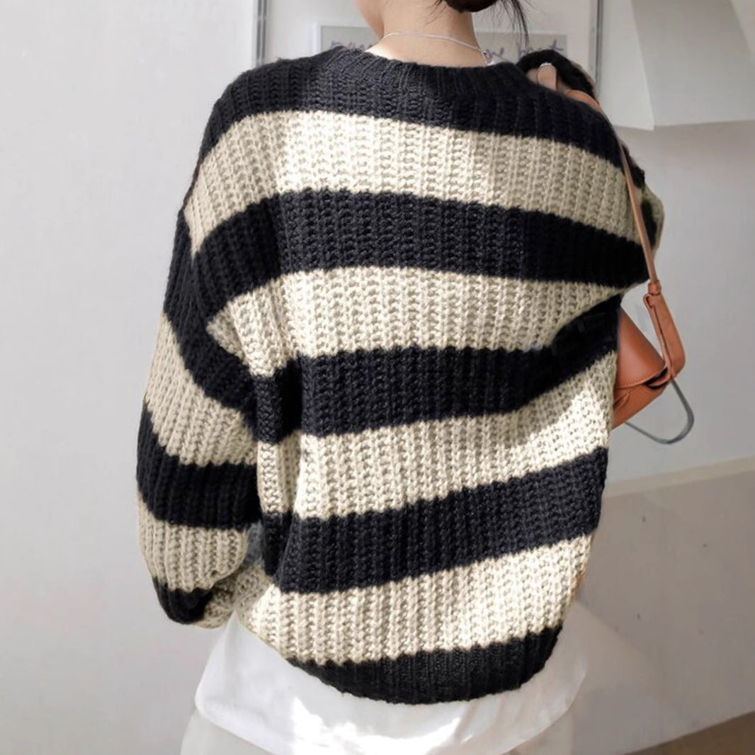 Damen modischer Strickpullover mit breiten Streifen und lockerer Passform R&B