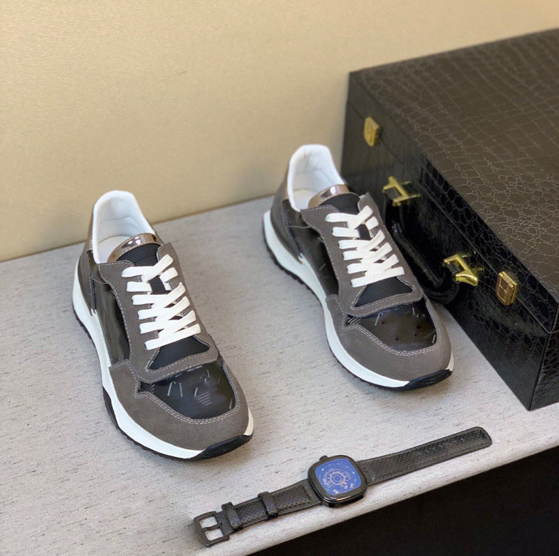 Damen Sportliche Sneakers mit robuster Wildleder-Oberfläche und modernen Designelementen R&B