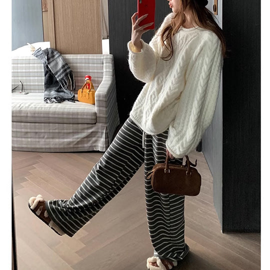 Damen Grobstrickpullover mit lässigem Schnitt und großzügigen Ärmeln R&B