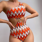Damen Designer Badeanzug mit asymmetrischem Schnitt und sexy Cut-Outs R&B