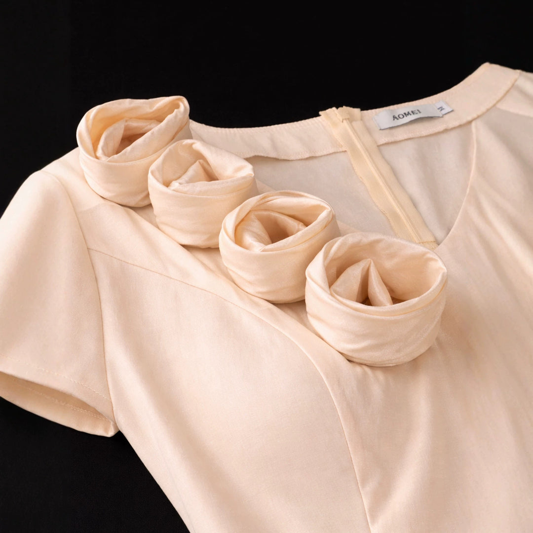 Damen figurbetontes Kleid mit Volant und Blütenapplikationen R&B