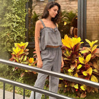 Damen Fließendes Sommer-Jumpsuit mit Karomuster und verstellbaren Trägern R&B