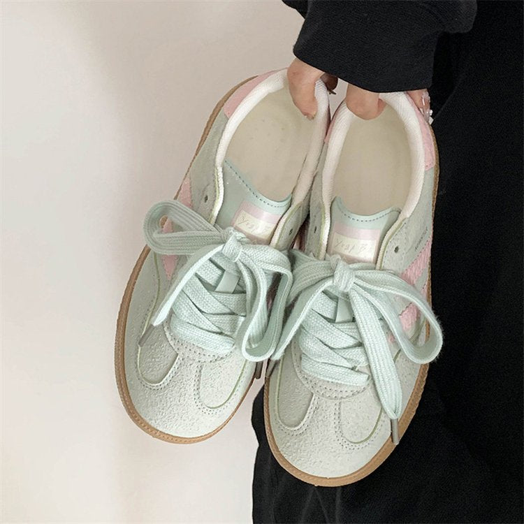 Damen Sportliche Sneakers mit reflektierenden Elementen und atmungsaktiver Oberflächenstruktur R&B