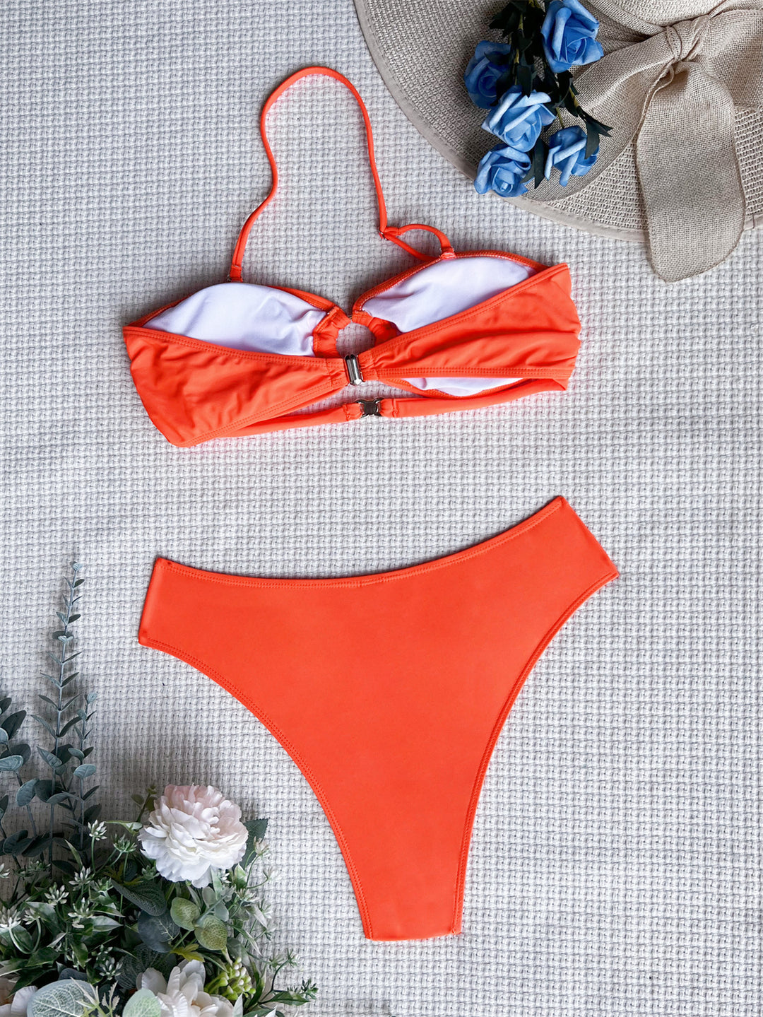 Damen Bandeau-Bikini mit Glamourösen Ringdetails R&B