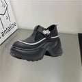 Damen modische Clogs mit auffälligem Absatz und Schmuckdetails R&B