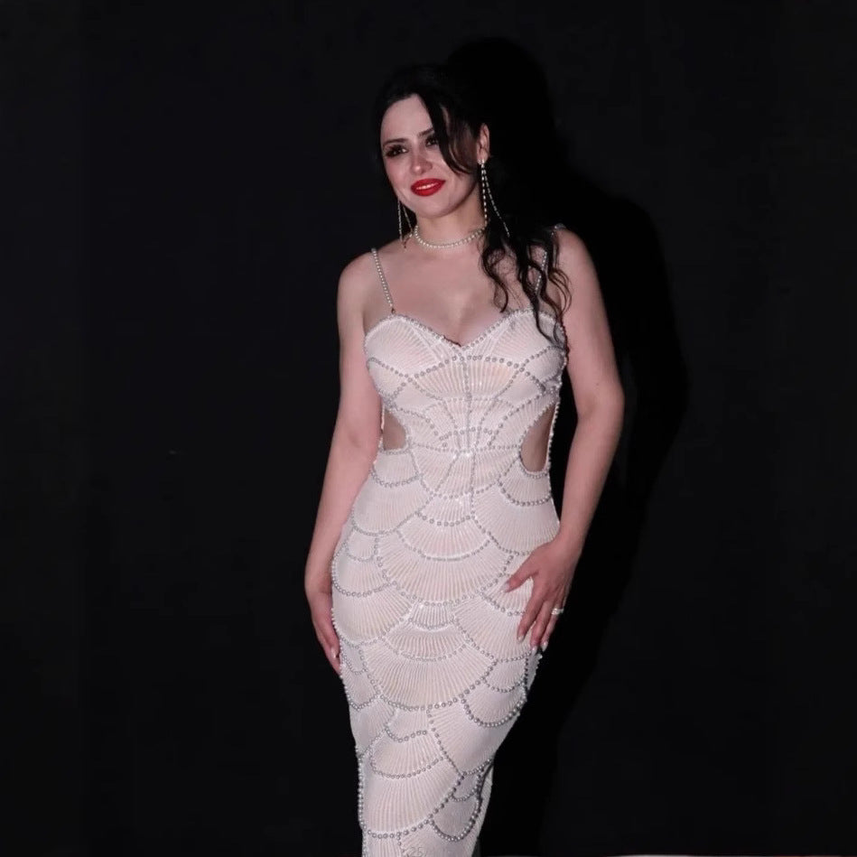 Damen Elegantes Midikleid mit raffinierten Cut-Out-Details und kunstvollem Oberflächenmuster R&B