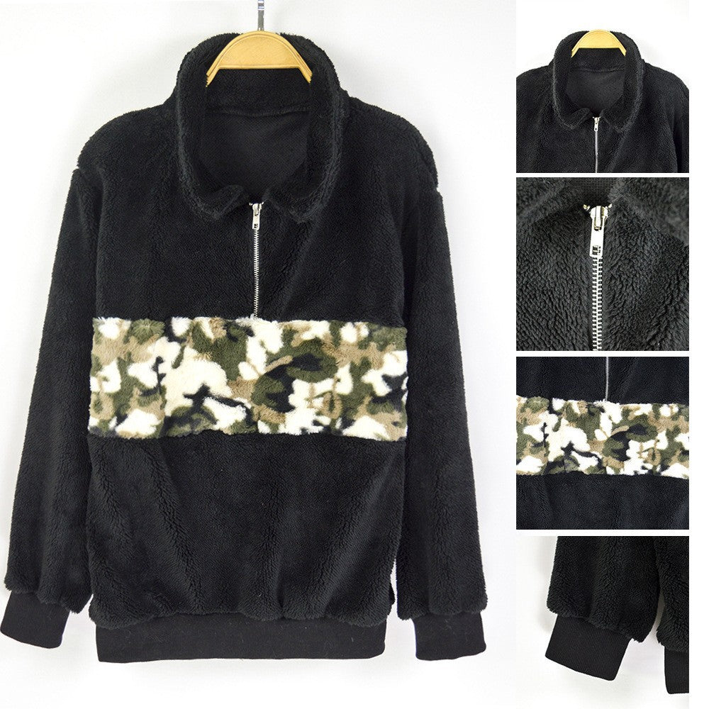Damen kuschelweiche Fleecejacke mit auffälligem Camouflage-Detail R&B