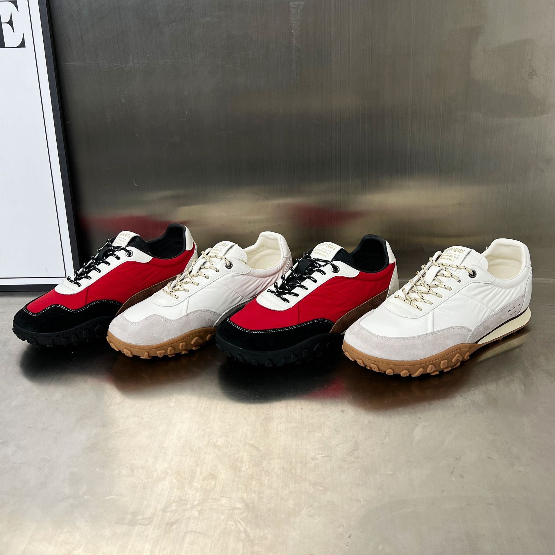 Damen Sportliche und elegante Freizeit-Sneaker mit gepolstertem Innenfutter und rutschfester Sohle R&B