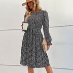 Damen Midi-Kleid mit elegantem Rüschendesign und Bindegürtel R&B