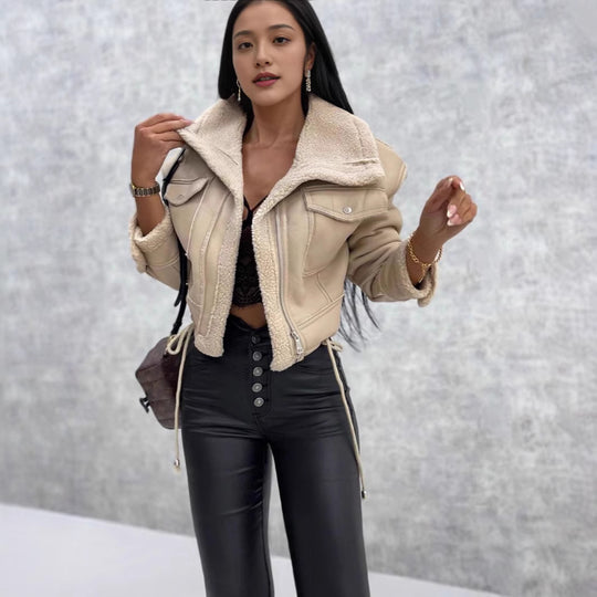 Damen Cropped Teddyjacke mit stylischem Kragen R&B
