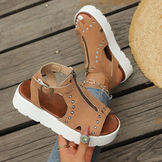 Damen Plattform-Sandalen mit Reißverschluss und dekorativen Ösen R&B
