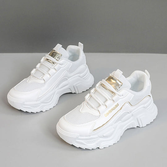 Damen Sportliche Sneakers mit modischer Metallic-Applikation und strukturierter Oberfläche R&B