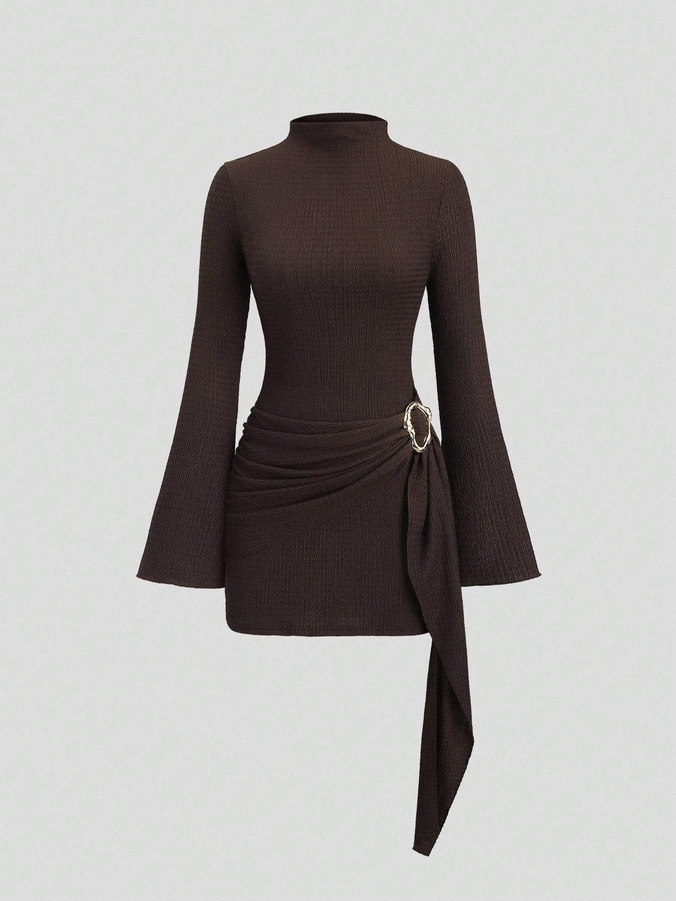 Damen nan figurbetontes Strick-Minikleid mit Stehkragen, Trompetenärmeln und seitlichem Drapé mit Zierring R&B