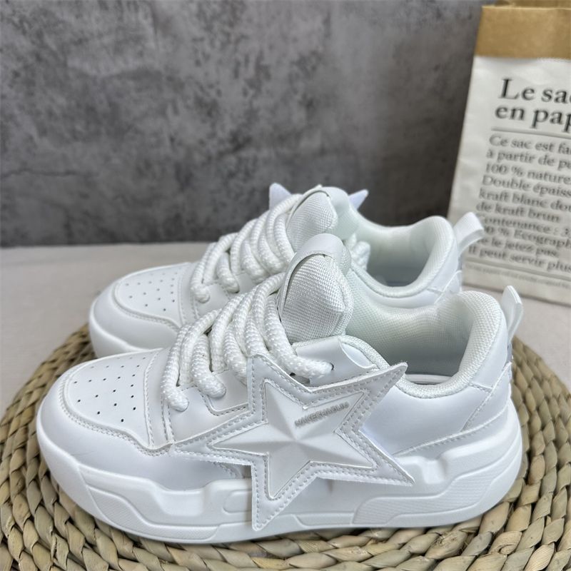 Damen Sportliche Sneakers mit strukturiertem Obermaterial und dämpfender Sohle R&B