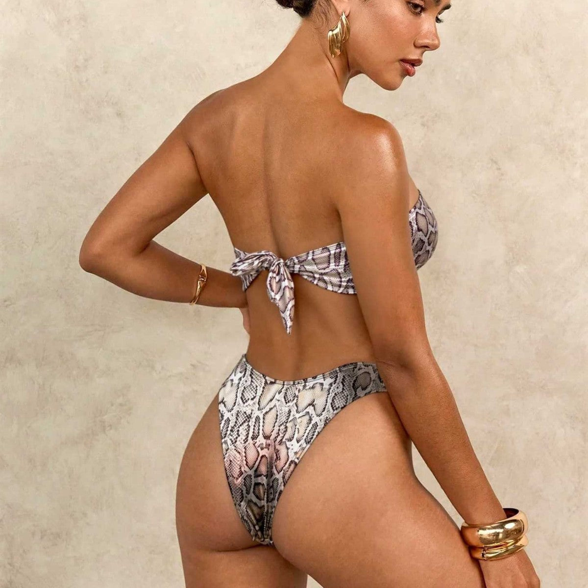 Damen Bandeau-Bikini mit schimmernden Ring-Details R&B