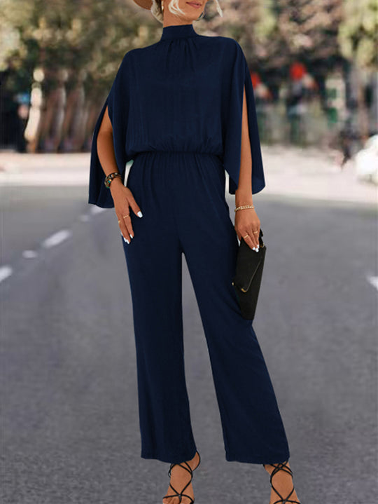 Damen Eleganter Jumpsuit mit fließendem Cape-Design und hochgeschlossenem Ausschnitt R&B