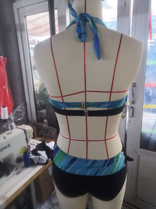 Damen Sportliches Bikini-Set mit verstellbaren Trägern und modischem Farbdesign R&B