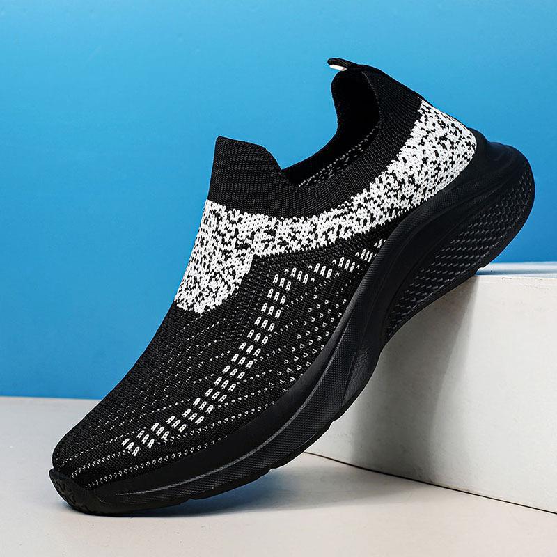 Damen Slip-On Sneakers mit luftiger Strick-Oberfläche und dämpfender Sohle