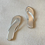 Damen Elegante Flip-Flops mit schimmerndem Riemen und komfortabler Sohle EB