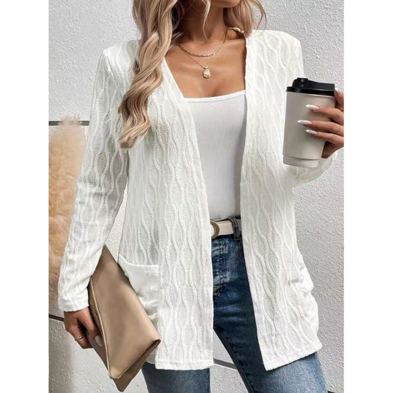 Damen Strickjacke im angesagten Kabelstrick-Design R&B