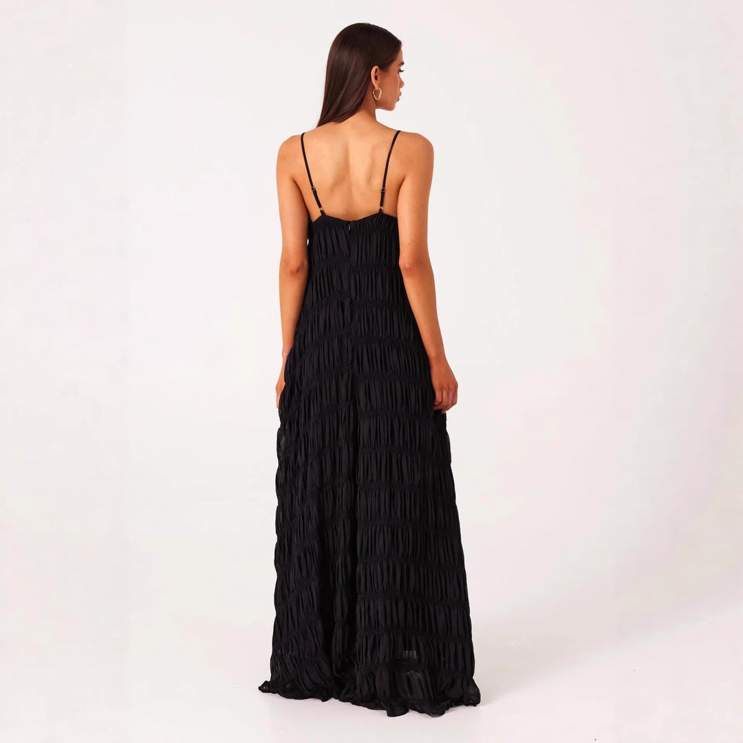 Damen Maxikleid mit romantischem Faltenstruktur und zarten Spaghettiträgern R&B