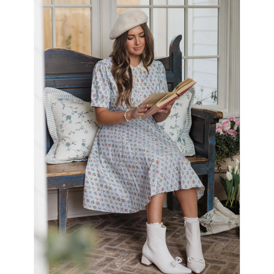 Damen Kleid mit romantischem Blumenmuster und elegantem Kragen R&B