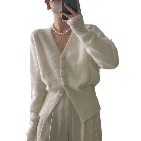 Damen Flauschiger Cardigan mit V-Ausschnitt und dekorativen Knöpfen R&B