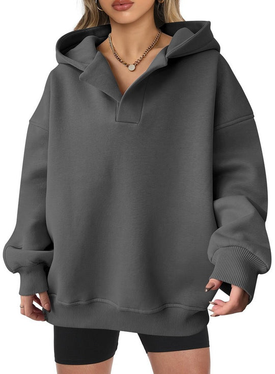 Damen Oversized Hoodie mit kurzem Kragen und praktischen Seitentaschen R&B