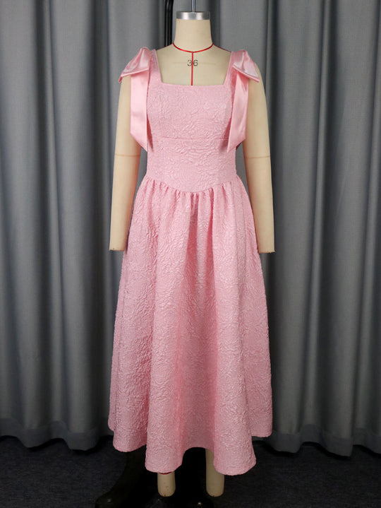 Damen Elegantes Abendkleid mit schimmernden Details und verspielten Rüschenschultern R&B