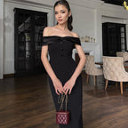 Damen Damenhaftes Maxi-Kleid mit off-shoulder Design und eleganten Knopfdetails R&B