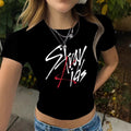 Damen Crop-T-Shirt mit kreativem Schriftzug und figurbetontem Schnitt R&B