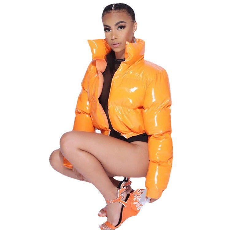 Damen modische kurze Steppjacke mit glänzendem Finish R&B