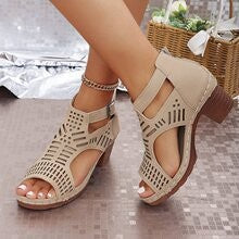 Damen Elegante Hochhackige Sandalen mit perforiertem Riemendesign R&B
