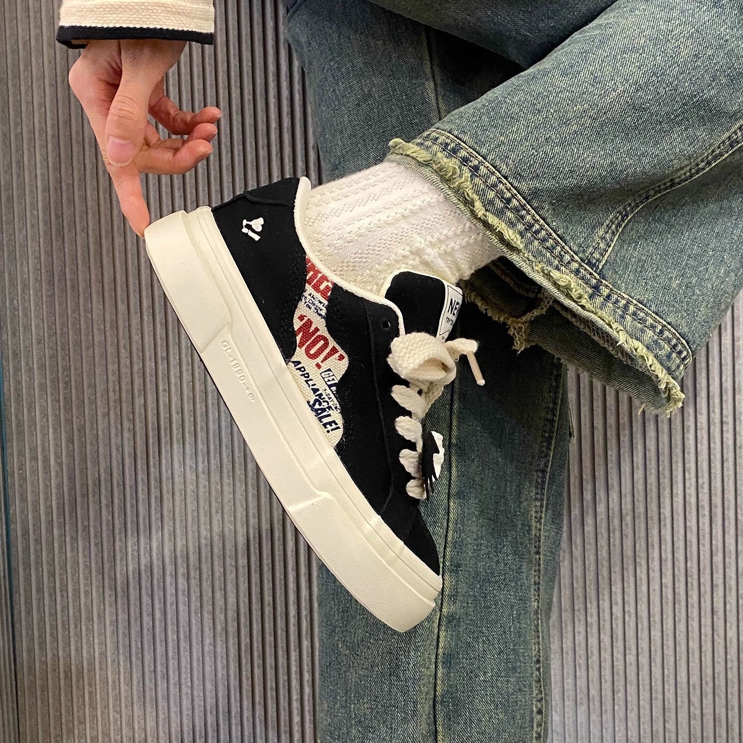 Damen Sneaker mit verspieltem Tiermotiv und dämpfender Sohle R&B