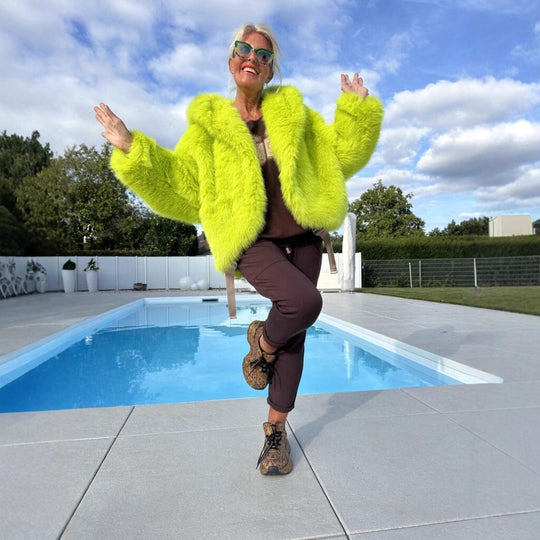 Damen Modische Fleecejacke mit weich gefüttertem Kragen und weitem Schnitt R&B