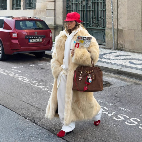 Damen Kunstfellmantel mit voluminösen Ärmeln und elegantem Schnitt R&B
