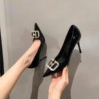 Damen Stiletto Pumps mit funkelnder Schnallenverzierung R&B
